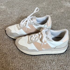 New Balance Women's 237 White/Rose Sneakers